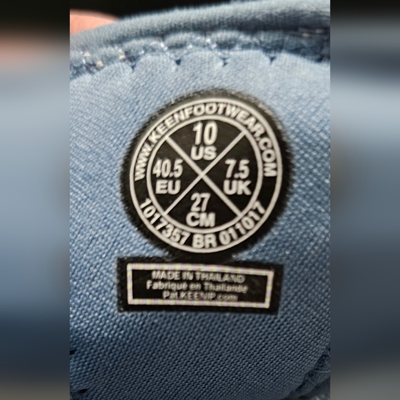 *New Waterproof Keen Sandals* - Picture 10 of 10